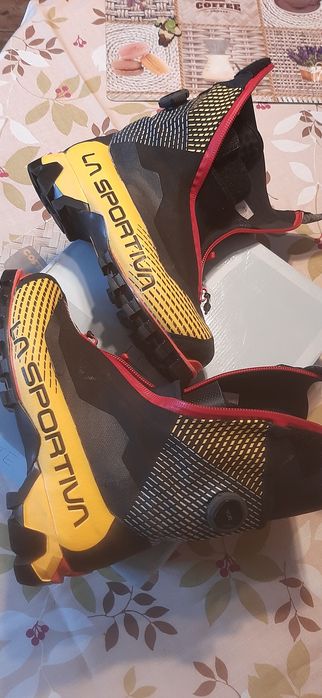 Bocanci La Sportiva G-Tech 44