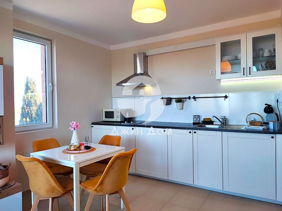 Продава се Двустаен апартамент в Поморие - 62 кв.м за 1530 €/кв.м - Снимка #3