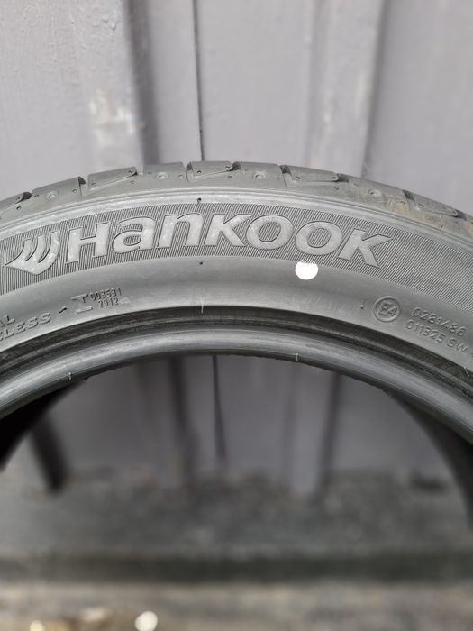 O anvelope de vară HANKOOK 225 /50 R18 runflat