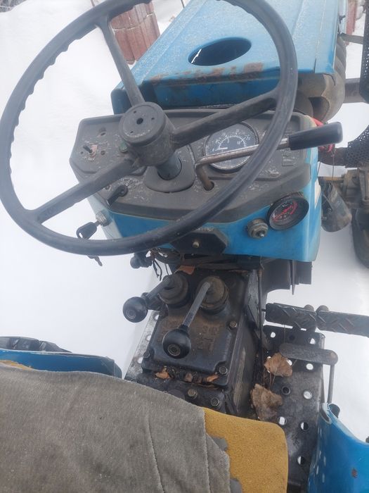 Мини-трактор Японский техникой