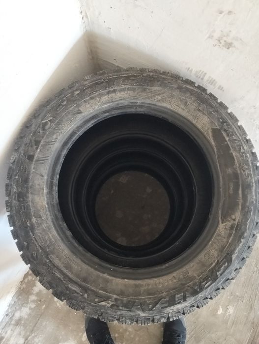 Продам Резину Комплект