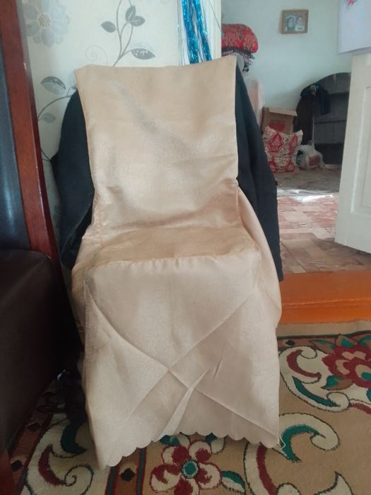 Продам чехлы на стулья