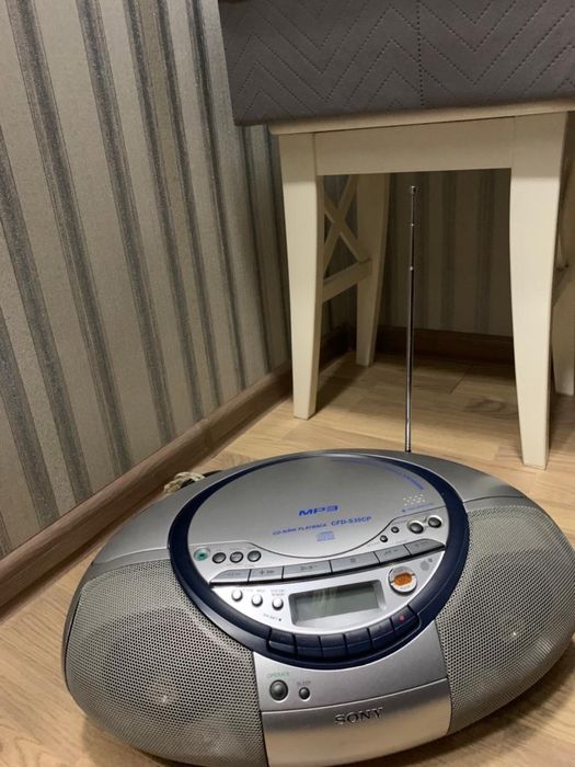 Магнитофон