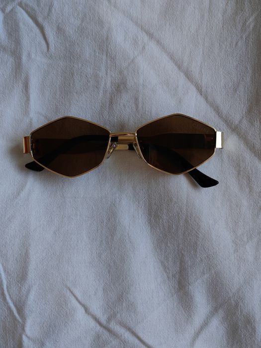 Продавам очила CELINE