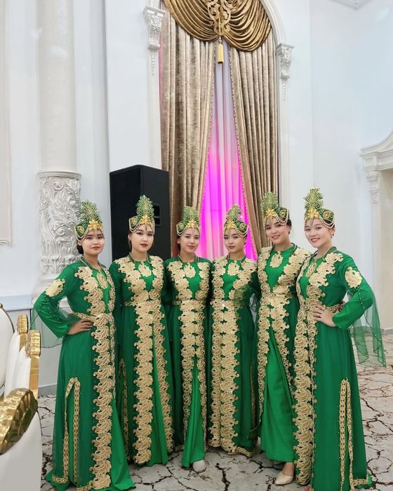 Танцевальные костюмы