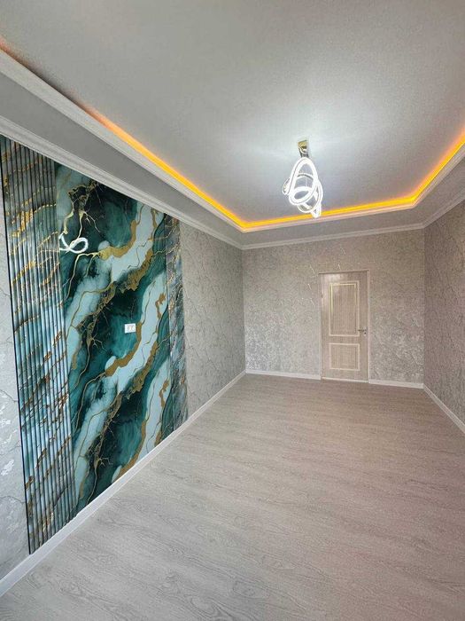 СРОЧНО !! Продаётся квартира в Яшнабаде 3/3/4 ( 65 кв/м ) Панеллий