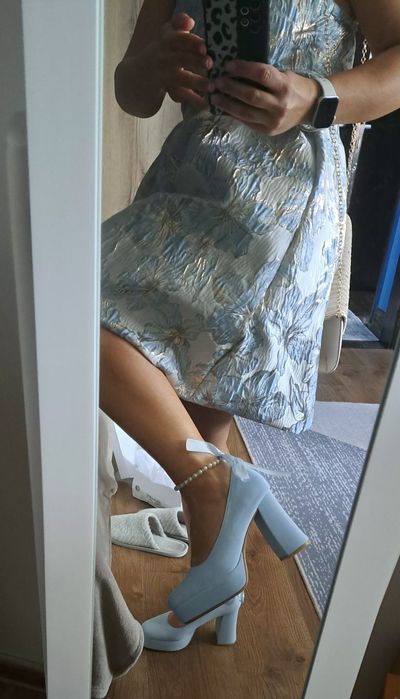 Дамски обувки, чисто нови