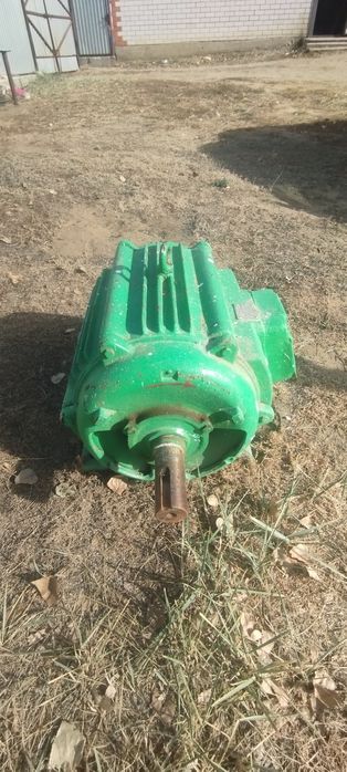 Продам Электродвигатель мощность 75квт