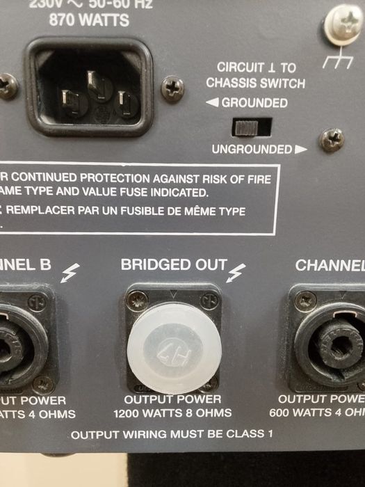 Electrovoice усилитель