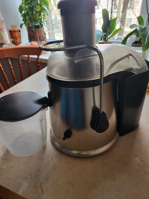 Соковыжималка Молинекс продам
