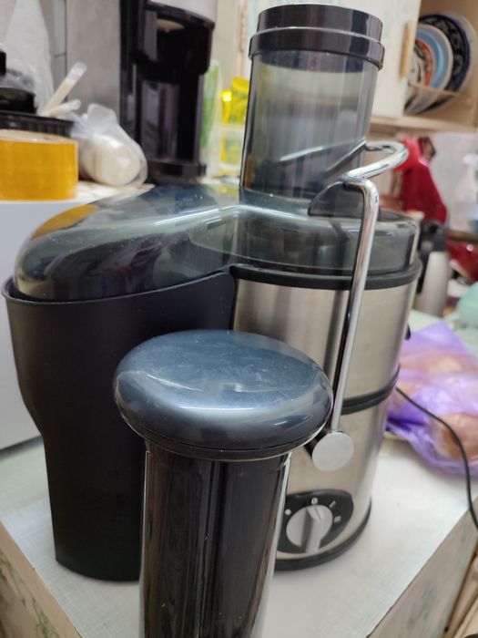 Соковыжималка Mega MJ-418 новая