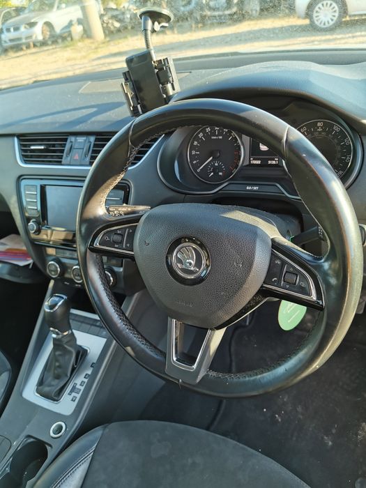 spira volan  skoda octavia 3