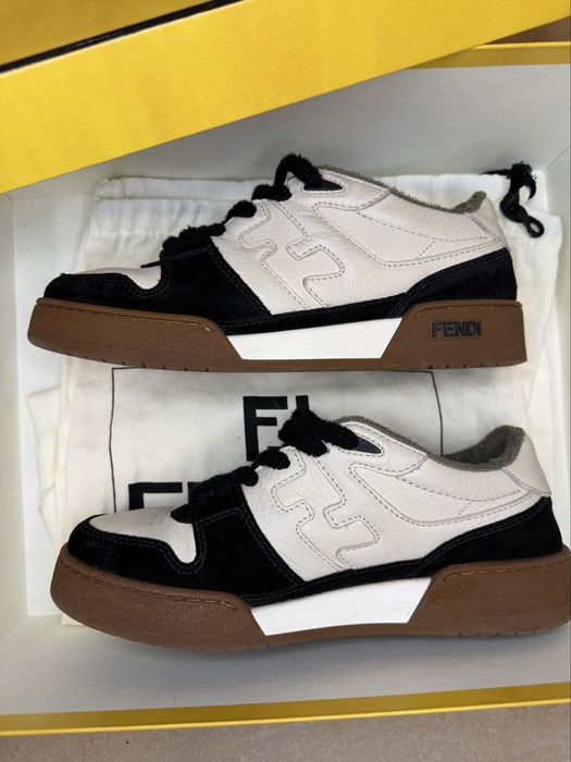 Fendi sneakers Оригинални