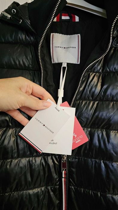 Ново дамско яке Tommy Hilfiger