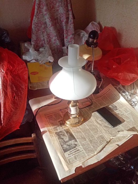 Настольная лампа  город Семей