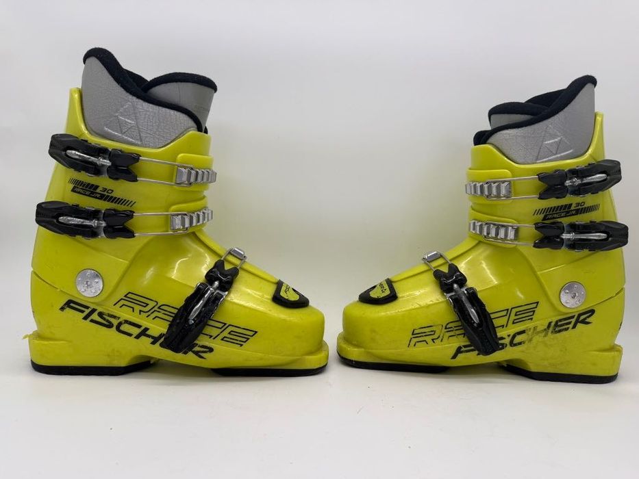 Clapari ski schi copii Fischer RC4 Race JR marime EUR:38 Mondo:24.5 Flex:30 last:Junior/Dama