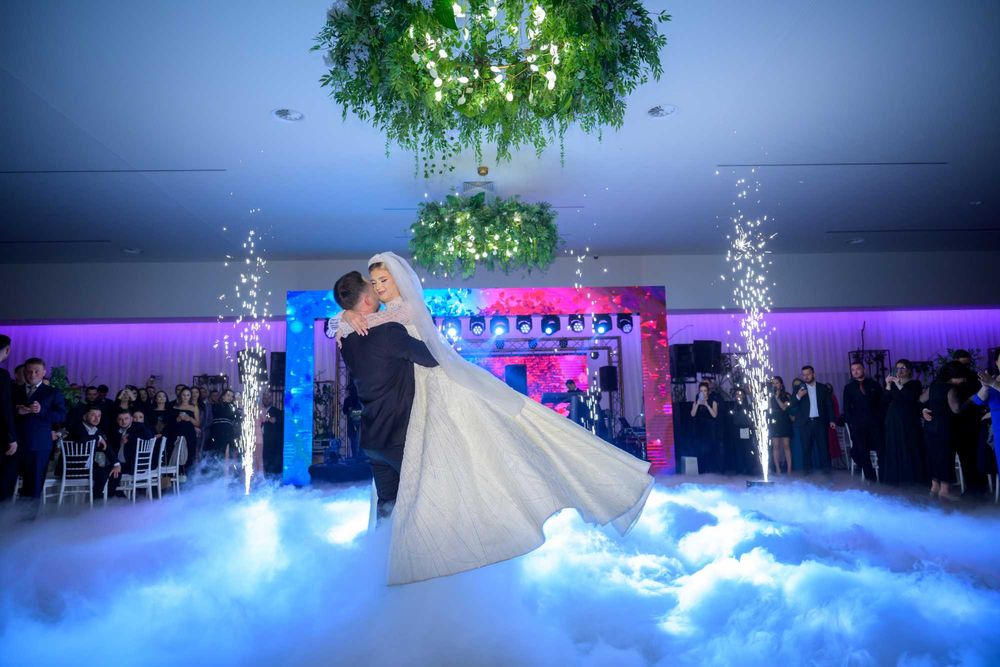 Masina fum greu si artificii