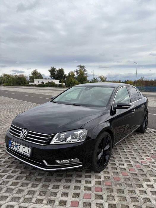 VOLKSWAGEN Passat 2012 — imagine 1