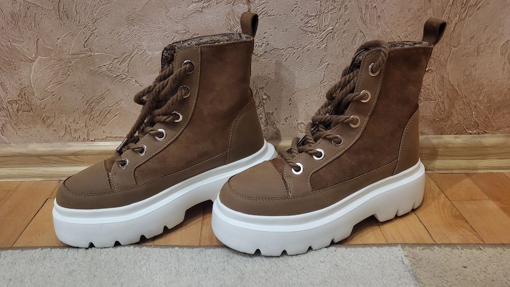 Зимни обувки боти