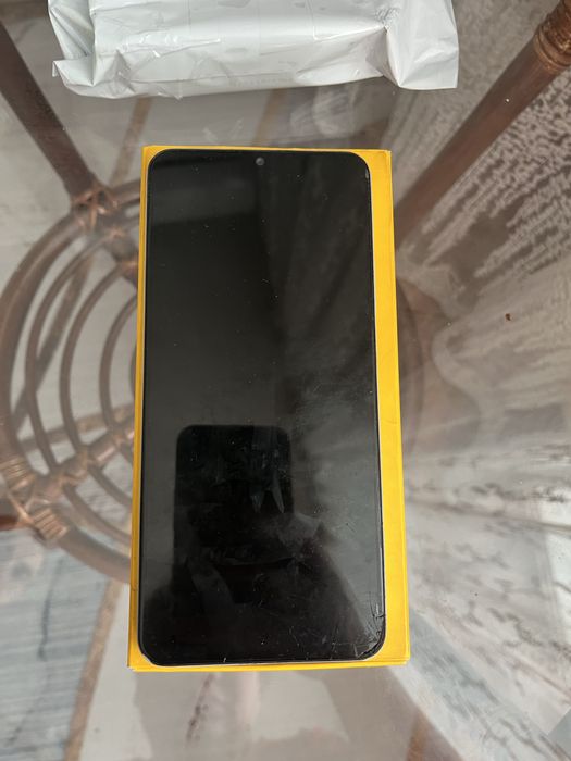 Продам телефон реалми нот 50