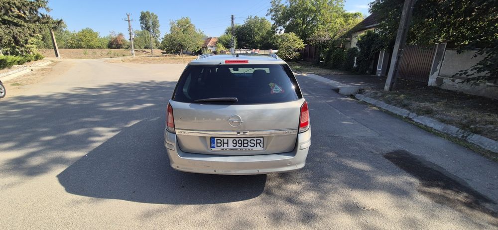 Opel Astra H 2006