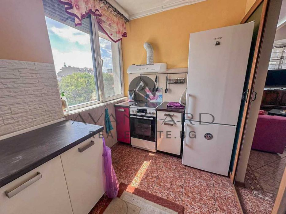 Продава се Тристаен апартамент в Пловдив, Кършияка - 107 кв.м за 1869 €/кв.м - Снимка #8
