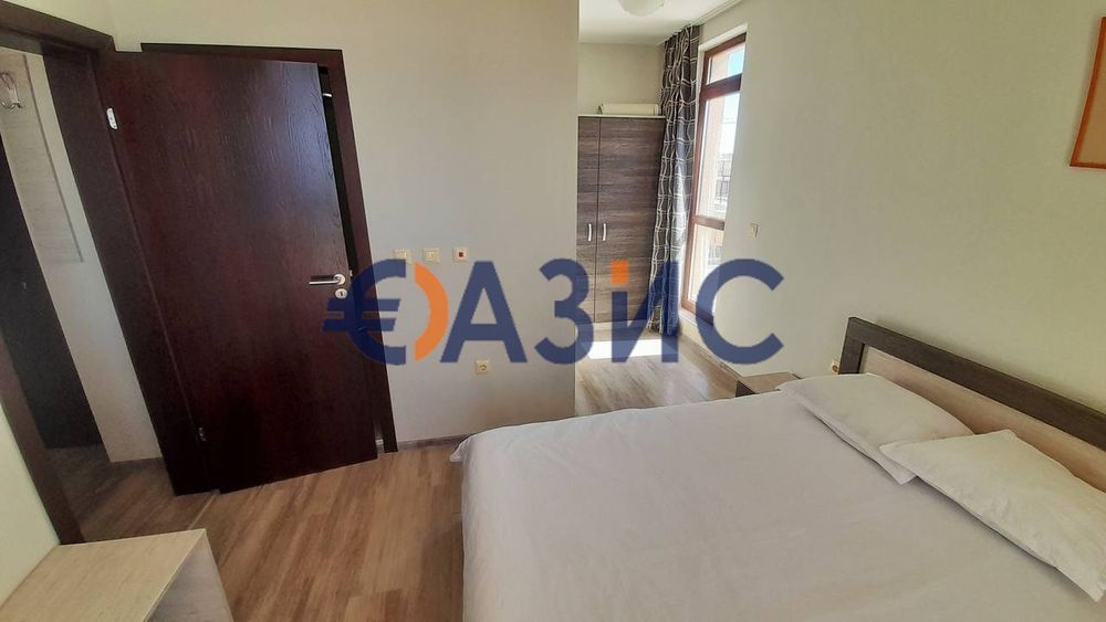 Продава се Двустаен апартамент в Свети Влас - 68 кв.м за 1743 €/кв.м - Снимка #11