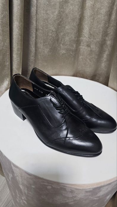 Корейские мужские туфли DIVO