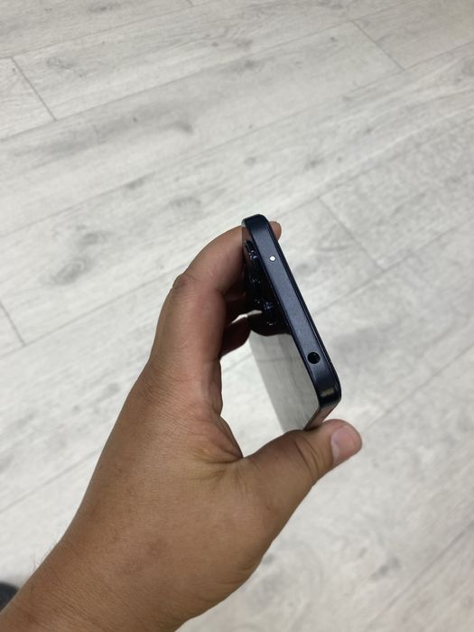 Продам Redmi 12 8/256gb