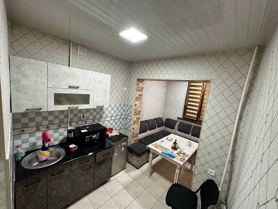 Продаётся 4/1/5 квартира можно под Офис Ц-26 1-линия