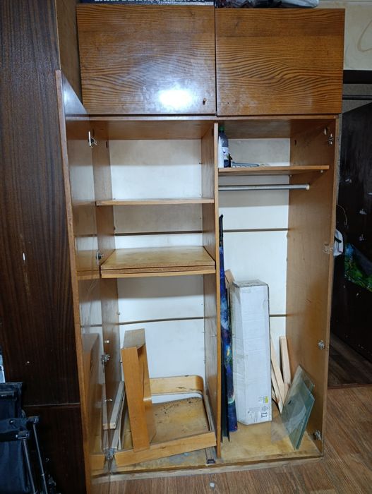 Шкаф отдам  бесплатно