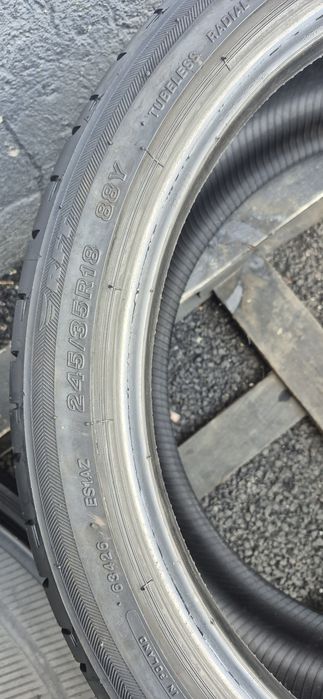 245.35.18 Bridgestone vara Second-hand