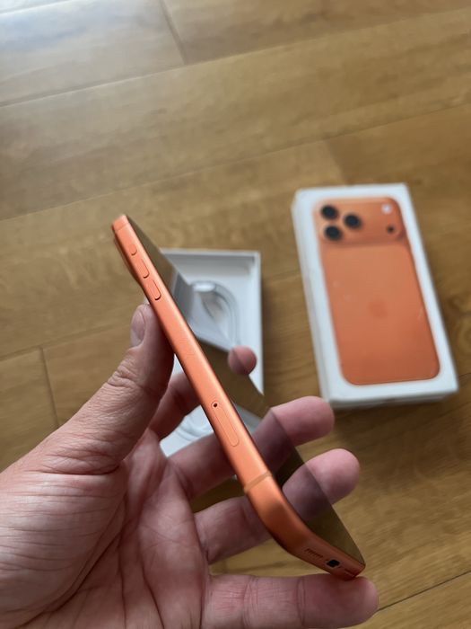 Iphone 17 pro max 2T cosmic orange neverlock