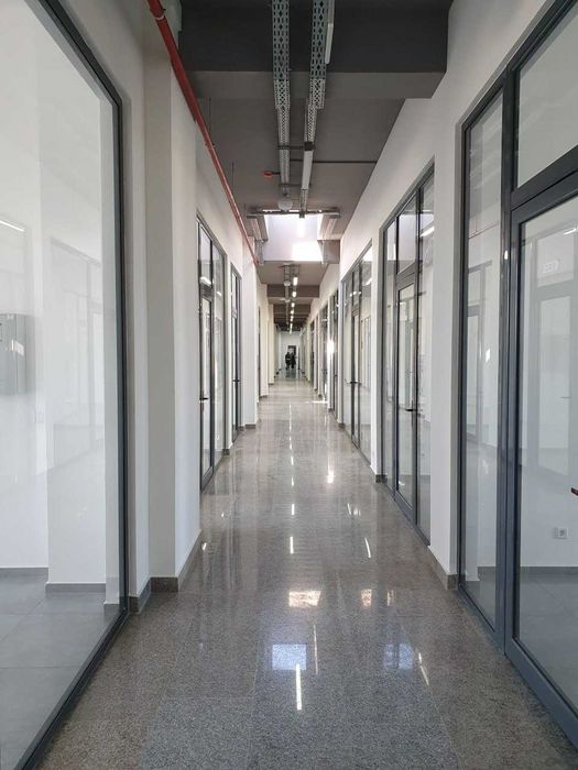 Торговое помещенье на рынке INDEX