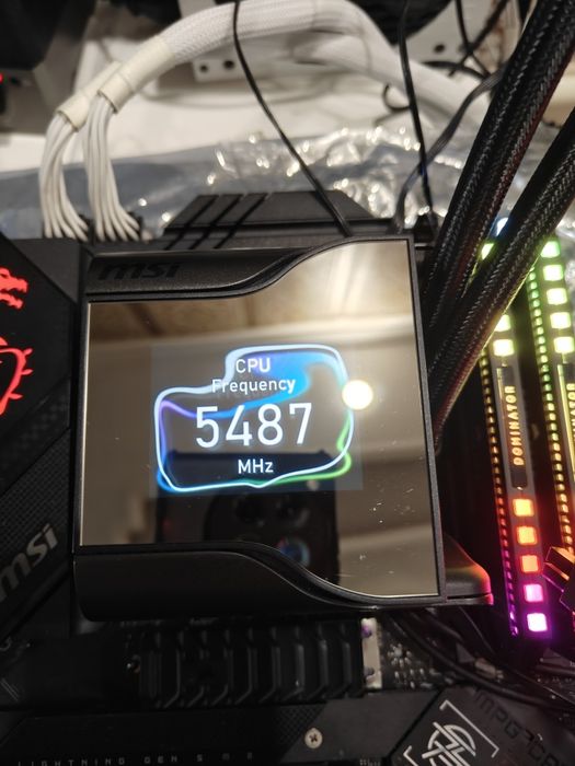 Водяное охлаждение MSI MEG CORELIQUID S360