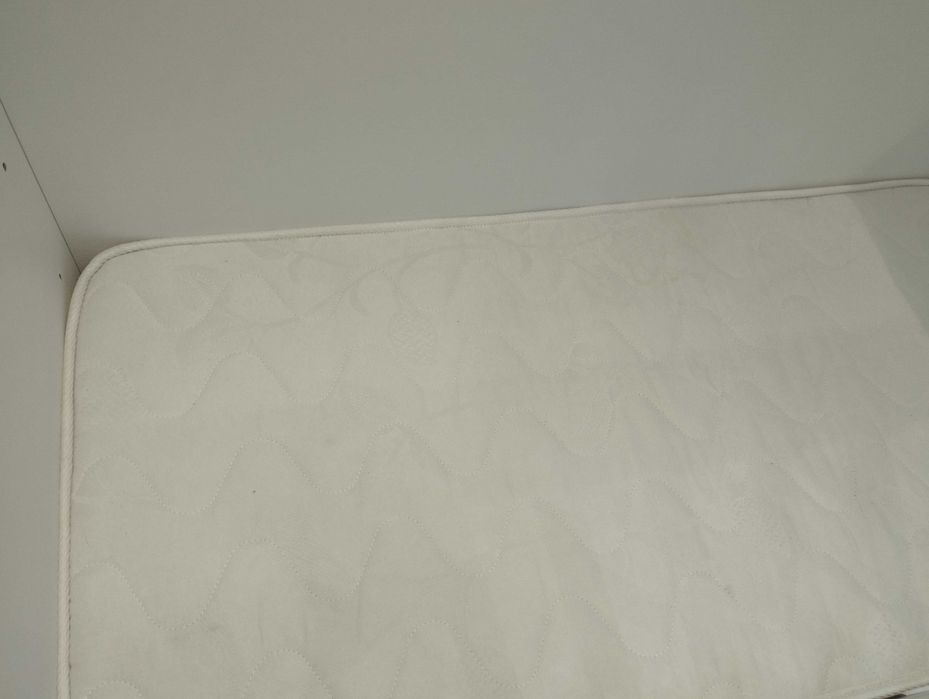 Бебешко легло с матрак