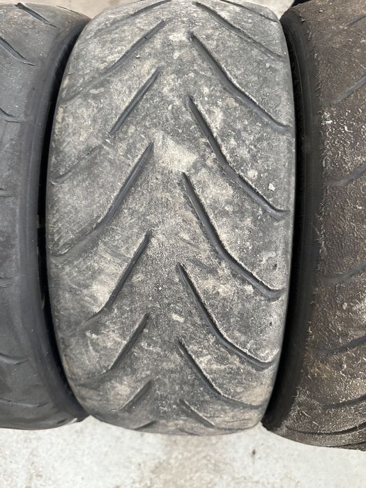 Семи сликове Avon 215/40/17