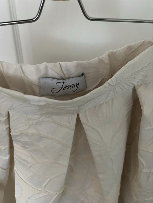 Дамска пола S размер