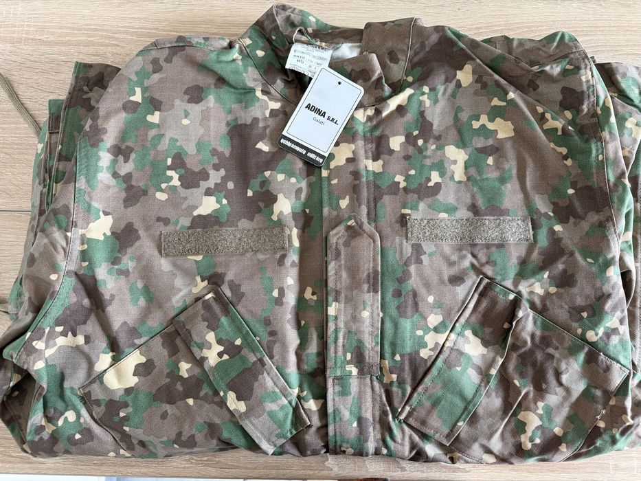 Tinuta Combat marimea 48 ADINA nouă!