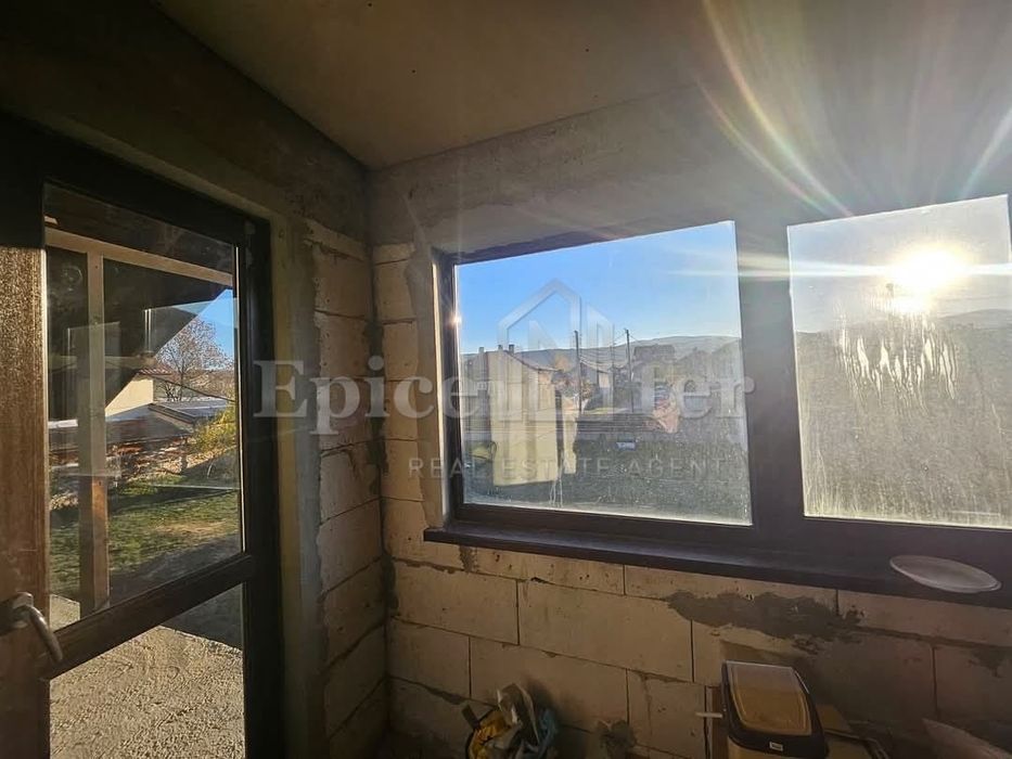 Продава се Къща в с. Нови хан, Област София-област - 220 кв.м за 1364 €/кв.м - Снимка #7