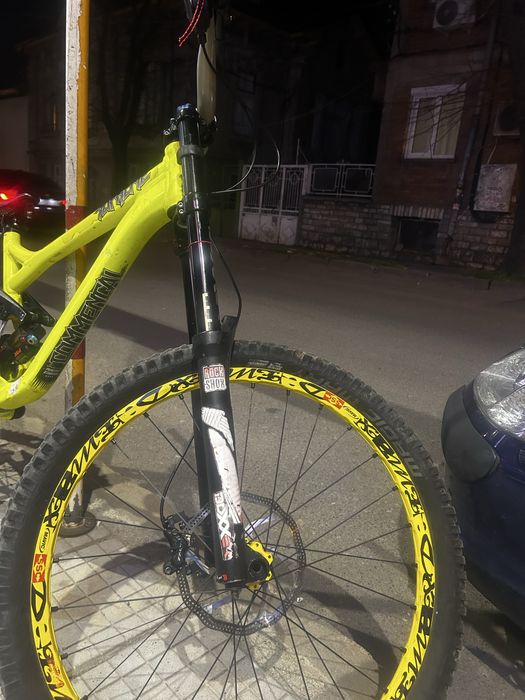 Продавам: Commencal supreme v3