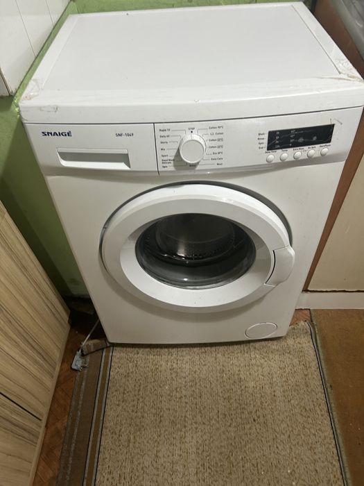 Продавам пералня snaige
