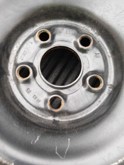 Резервна гума патерица