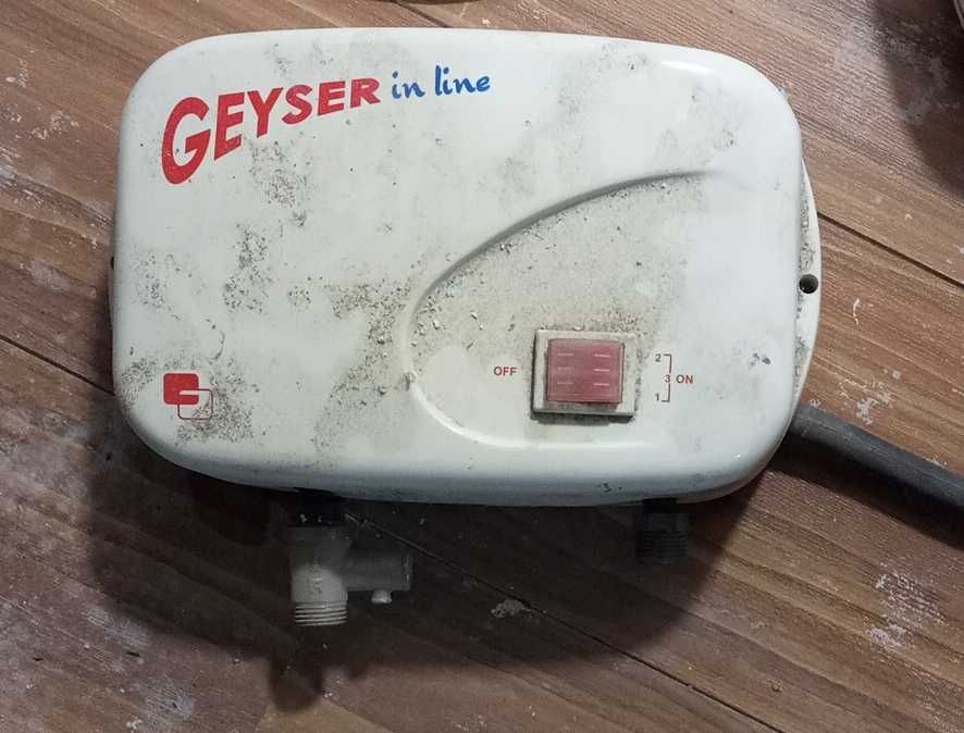 Încălzitor apa Geyser