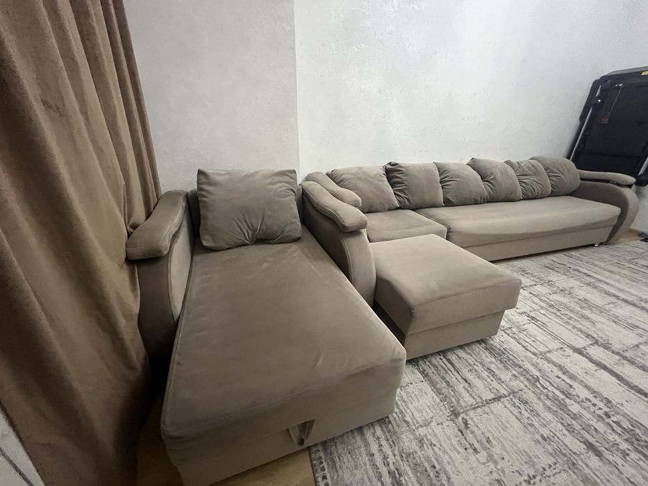 Четырехметровый диван