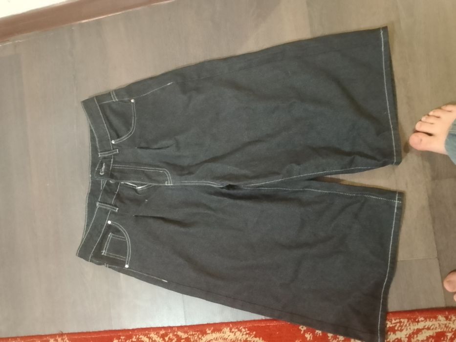 Продам джинсовые шорты багги