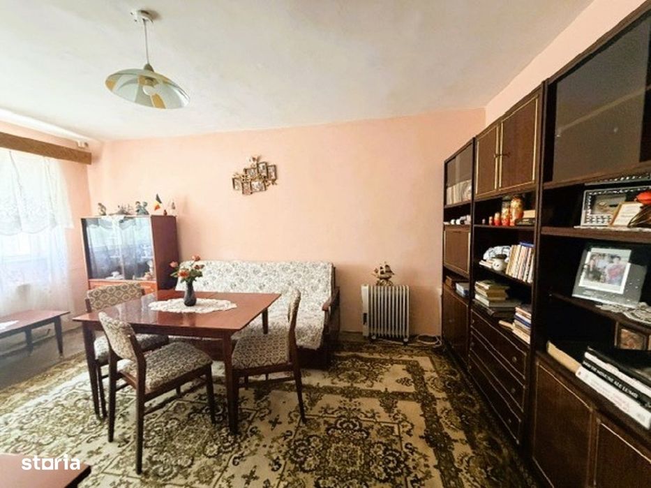 Apartament 3 CAM spațios, decomandat | Etaj 2 | Str. Arcului – Slatina