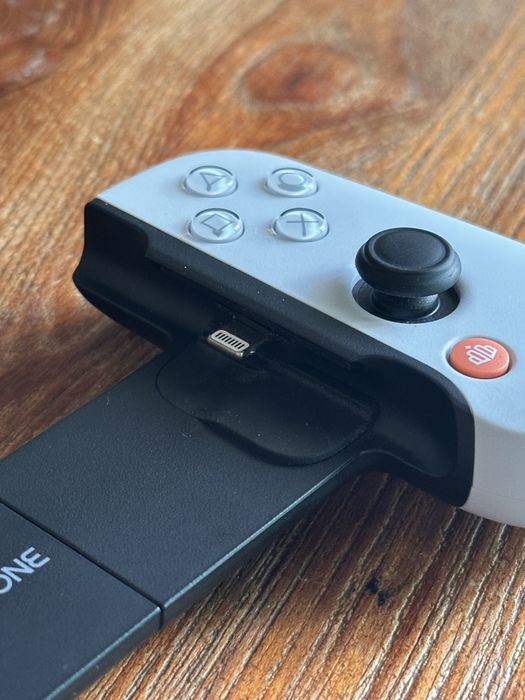 Backbone One - PlayStation Edition (Lightning) джойстик controller
