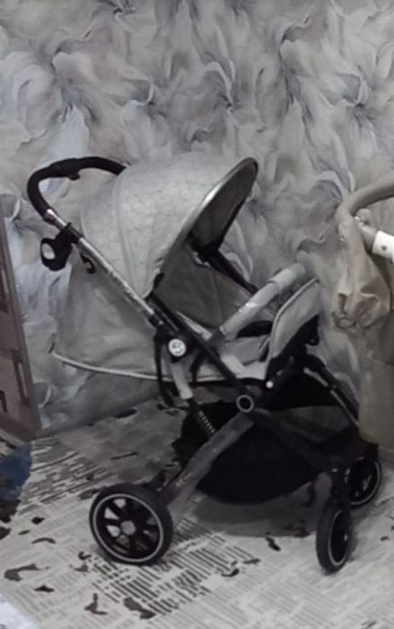 Коляска детская хорошие состояние