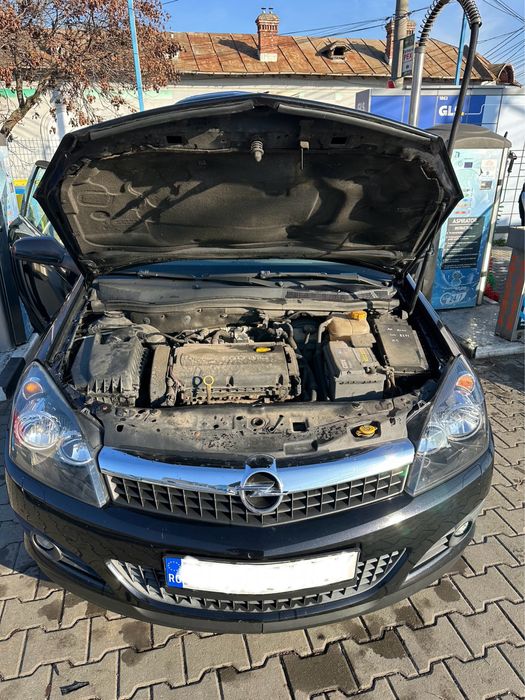Opel Astra H GTC 1.6 Benzina – EURO 4 – 2008 – stare buna